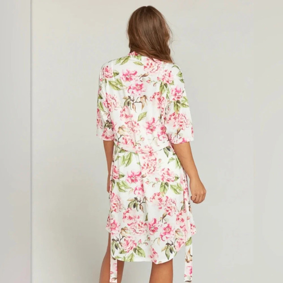 Show me Your Mumu Brie Robe Garden of Blooms Size OS White Pink Green Belt - Picture 2 of 12